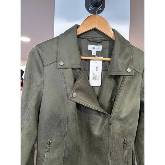 SOLD - Picture 2 of 7